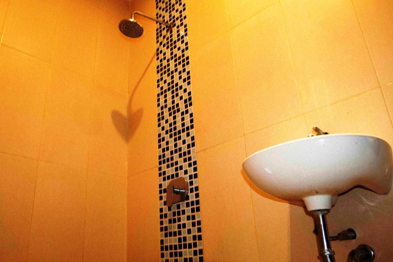 קוטה לומבוק Mansu Hotel And Spa Legian חדר תמונה