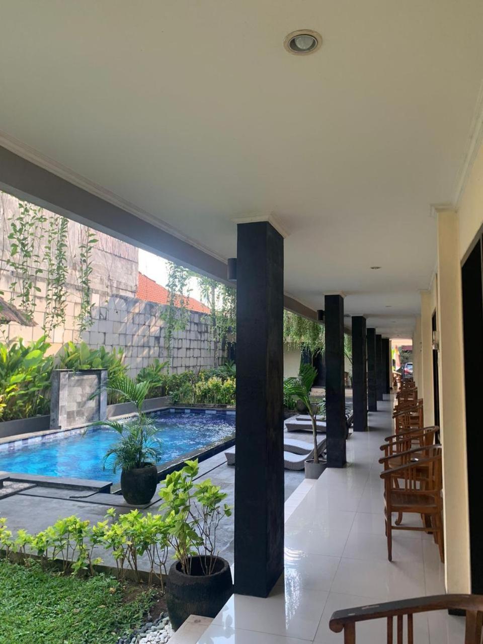 קוטה לומבוק Mansu Hotel And Spa Legian מראה חיצוני תמונה